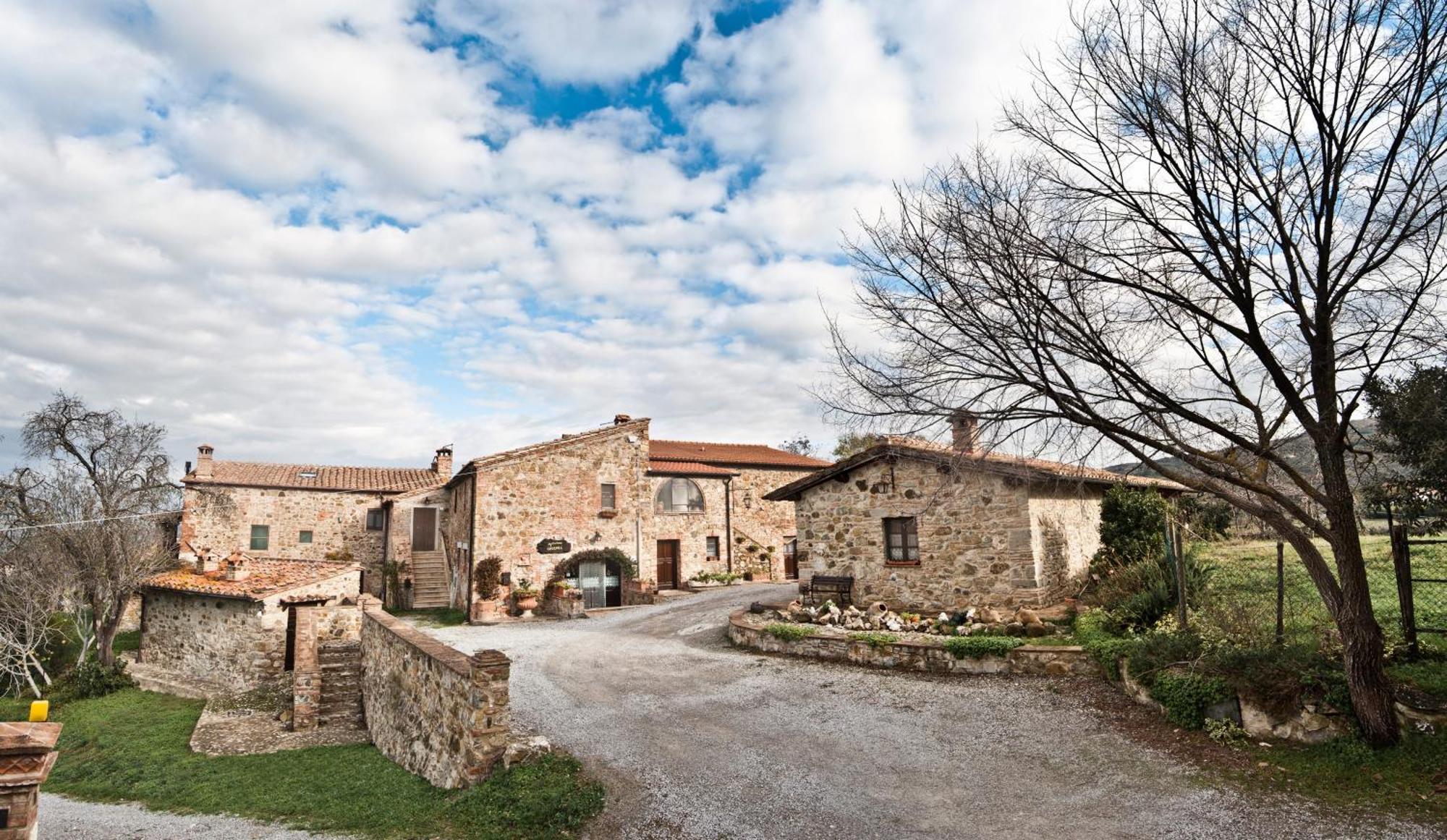 Agriturismo Grossola Castiglione dʼOrcia Exterior foto