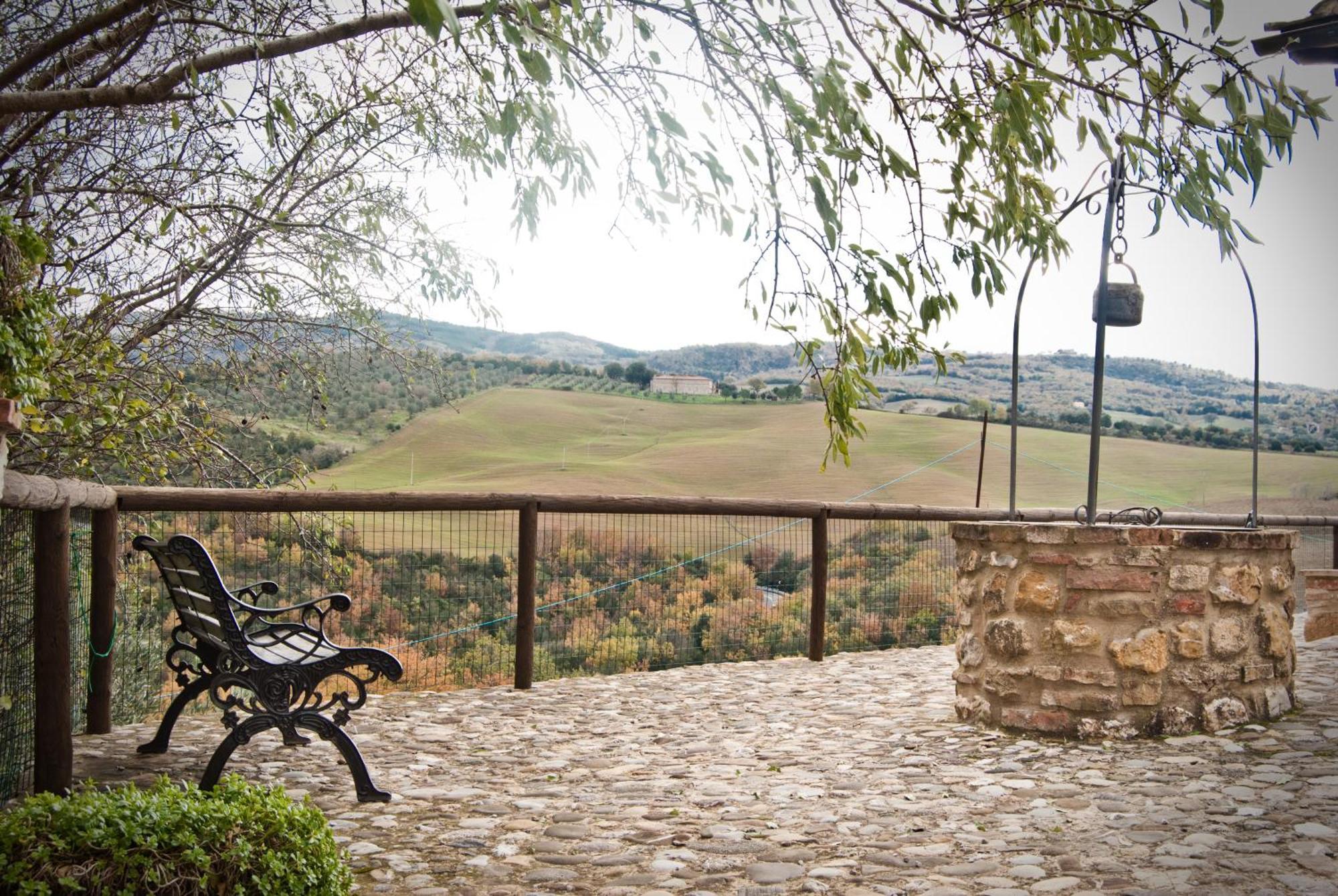 Agriturismo Grossola Castiglione dʼOrcia Exterior foto